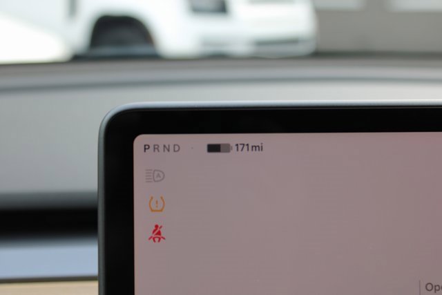 Used 2023 Tesla Model Y Long Range image 13