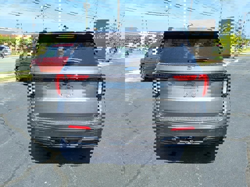 Used 2025 Ford Explorer ST-Line w/ Premium Package image 23