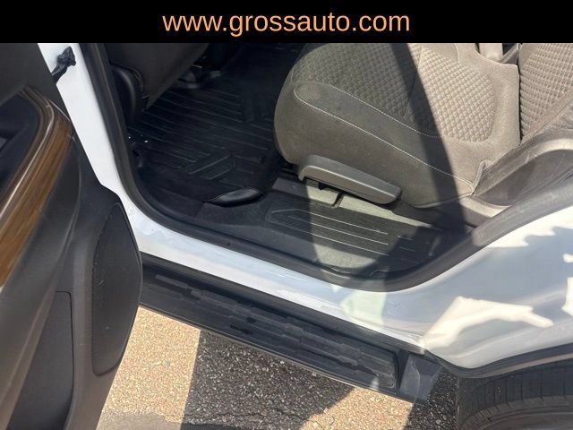 Used 2019 GMC Acadia SLE w/ GMC Pro Grade Package AWD/4WD image 31