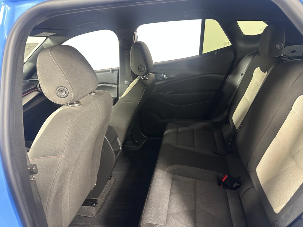 Used 2024 Chevrolet Trax RS w/ Driver Confidence Package FWD image 17