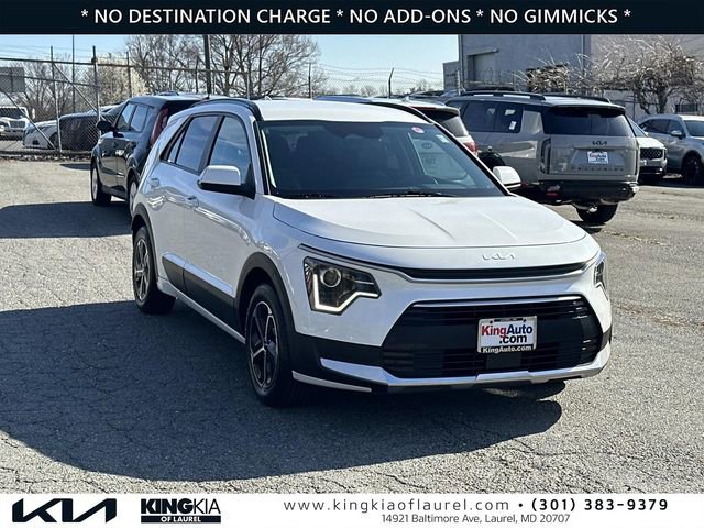 Used 2023 Kia Niro EX w/ EX Cold Weather Package image 1