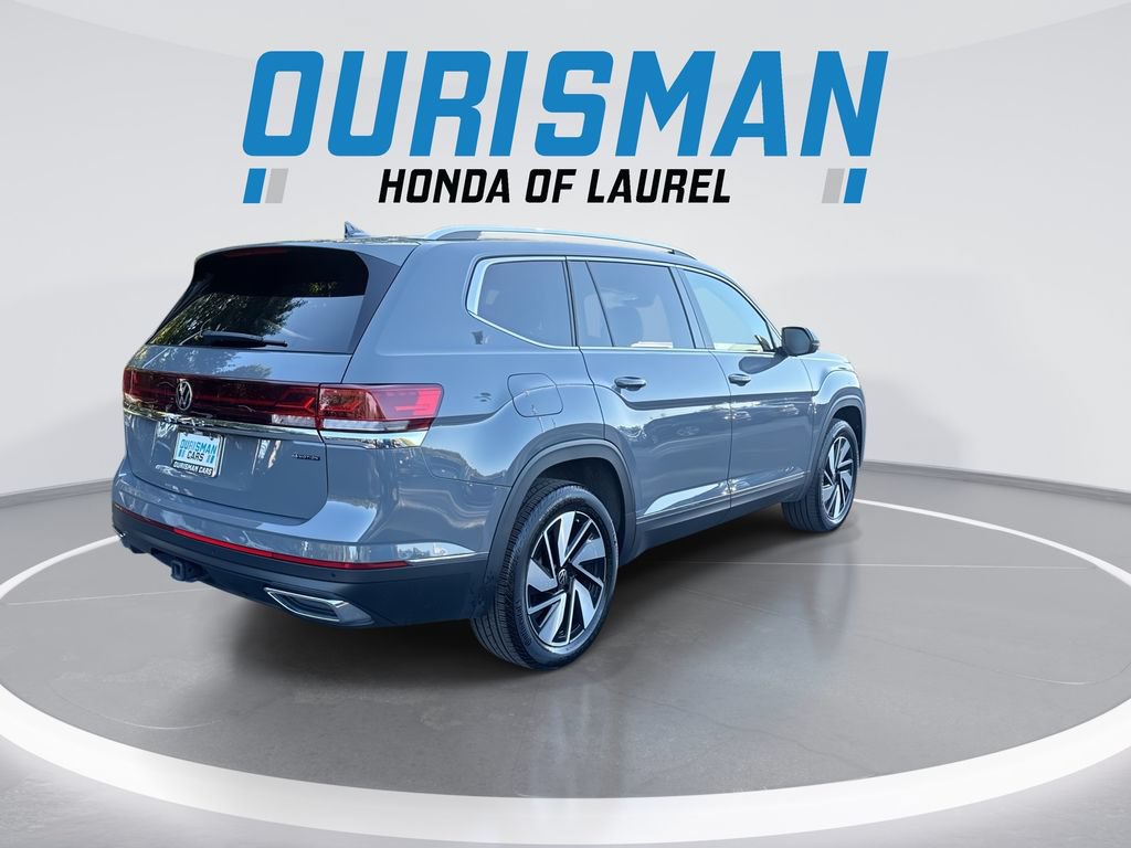 Used 2025 Volkswagen Atlas SEL AWD/4WD image 8