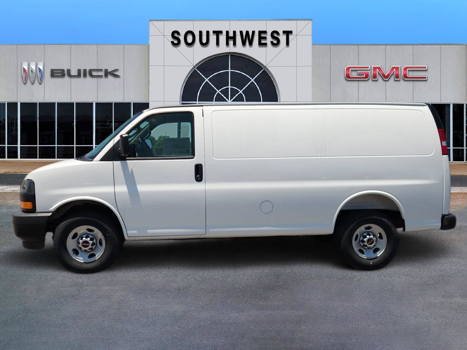 New 2026 GMC Savana 2500 w/ Driver Convenience Package RWD image 3