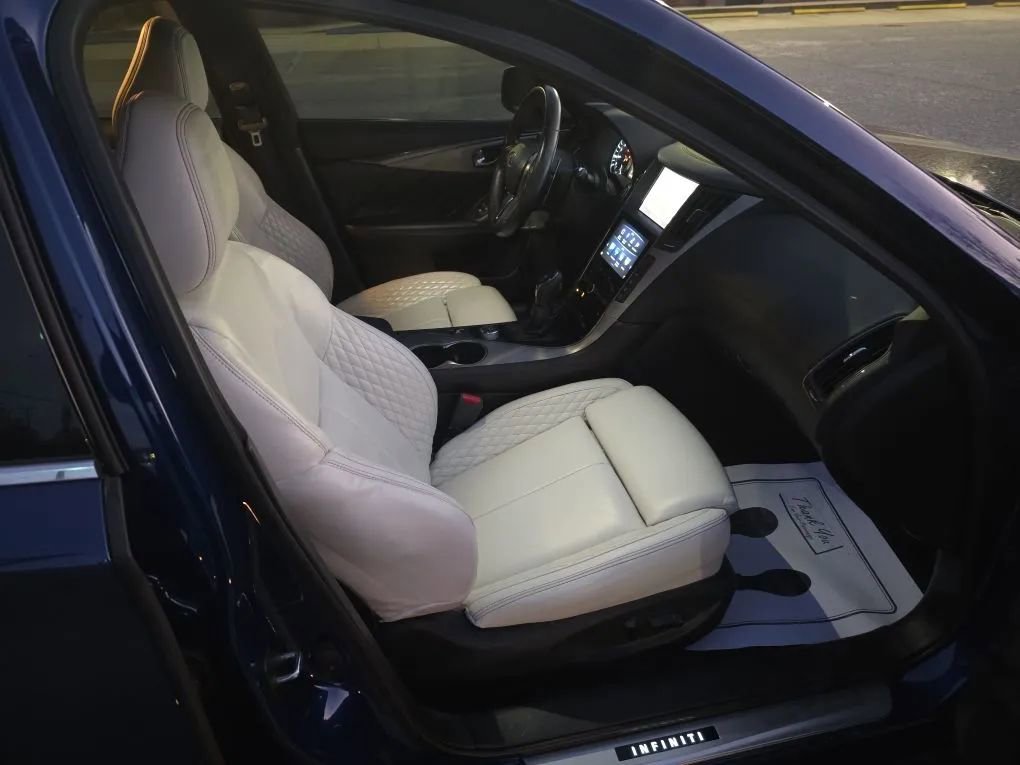 Used 2019 INFINITI Q50 Red Sport 400 w/ Proactive Package image 4