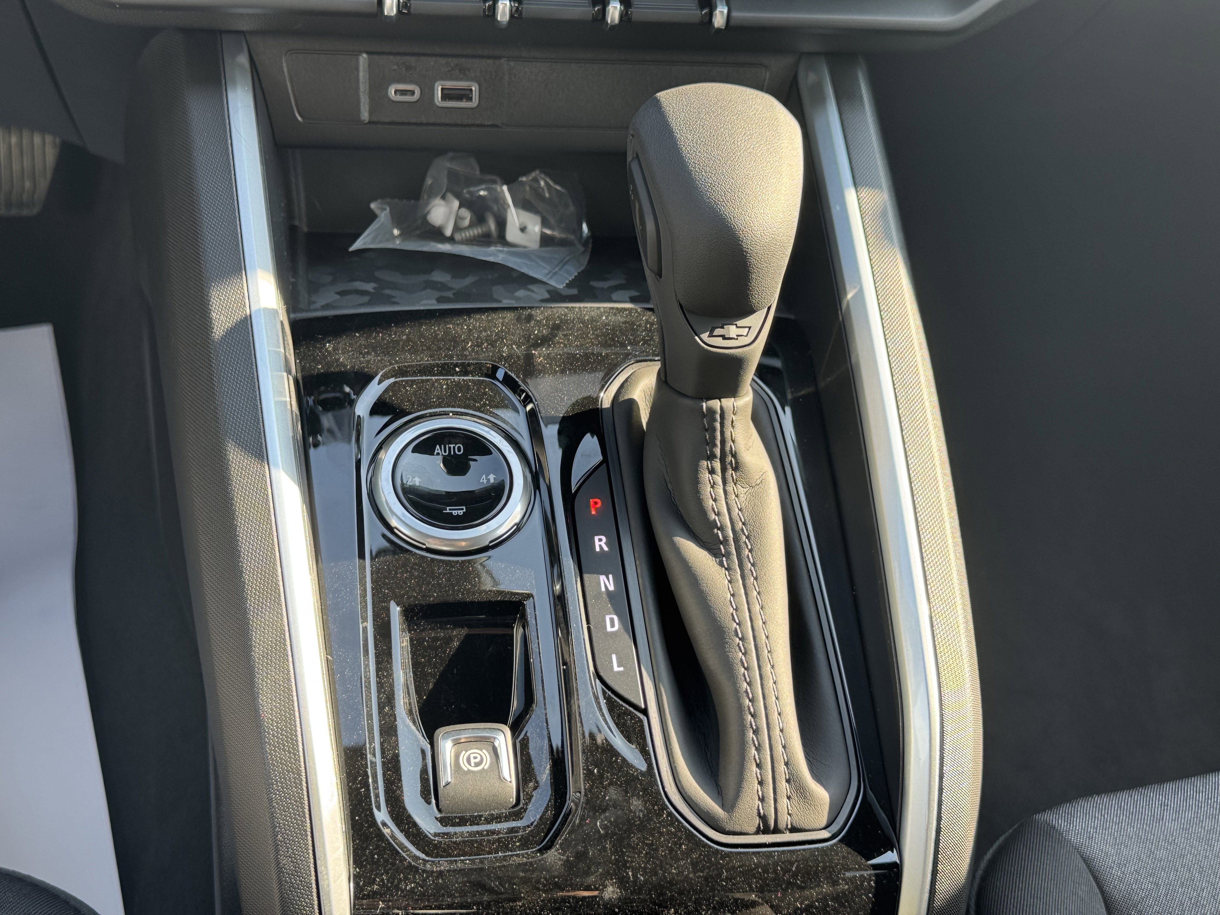 New 2026 Chevrolet Colorado W/T image 17