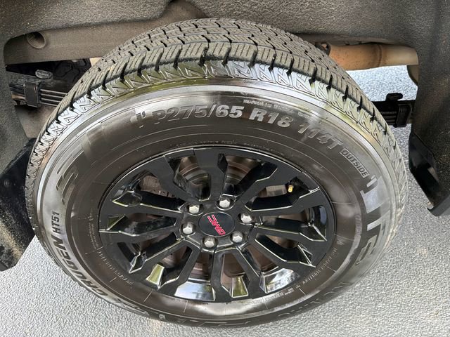 Used 2022 GMC Sierra 1500 AT4X AWD/4WD image 17
