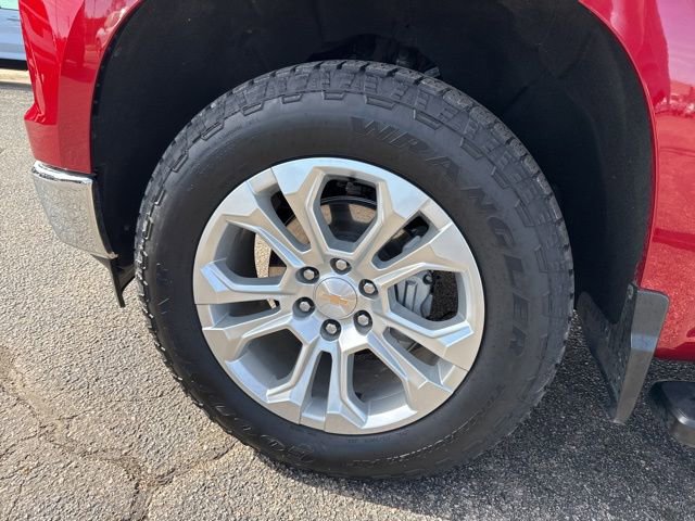 Certified 2024 Chevrolet Silverado 1500 LTZ w/ LTZ Premium Package image 21