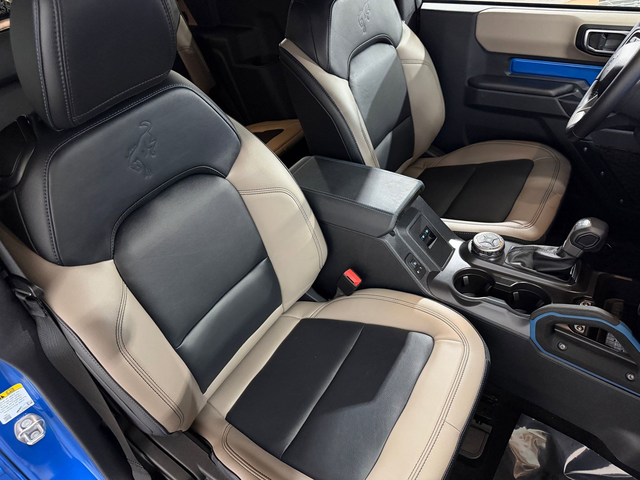 Used 2024 Ford Bronco Wildtrak image 44