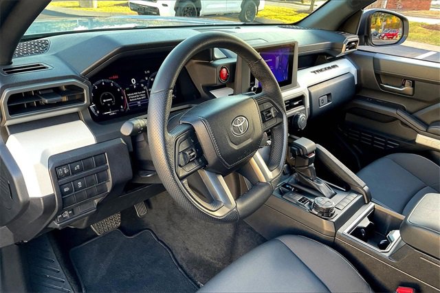 Used 2024 Toyota Tacoma TRD Off-Road image 14