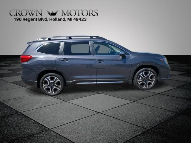 Used 2023 Subaru Ascent Limited w/ Technology Package AWD/4WD image 13