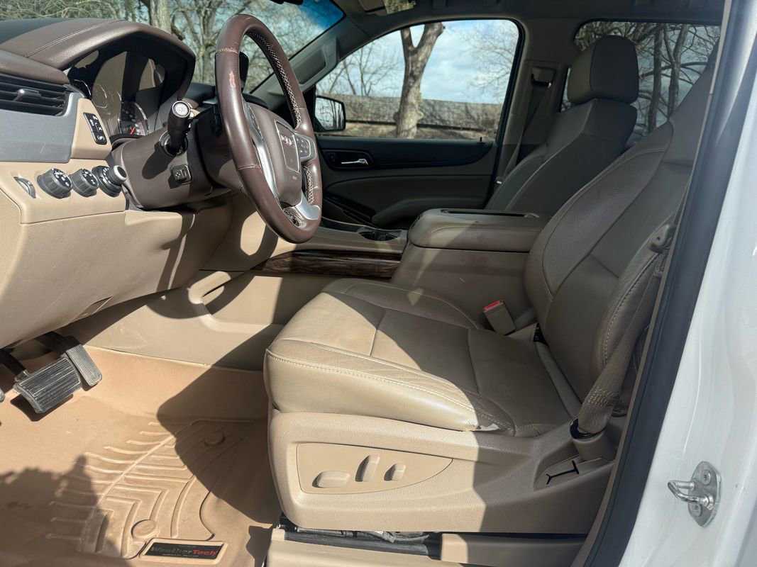 Used 2016 GMC Yukon SLT AWD/4WD image 16