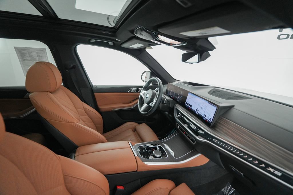 Used 2024 BMW X5 sDrive40i w/ M Sport Package image 20