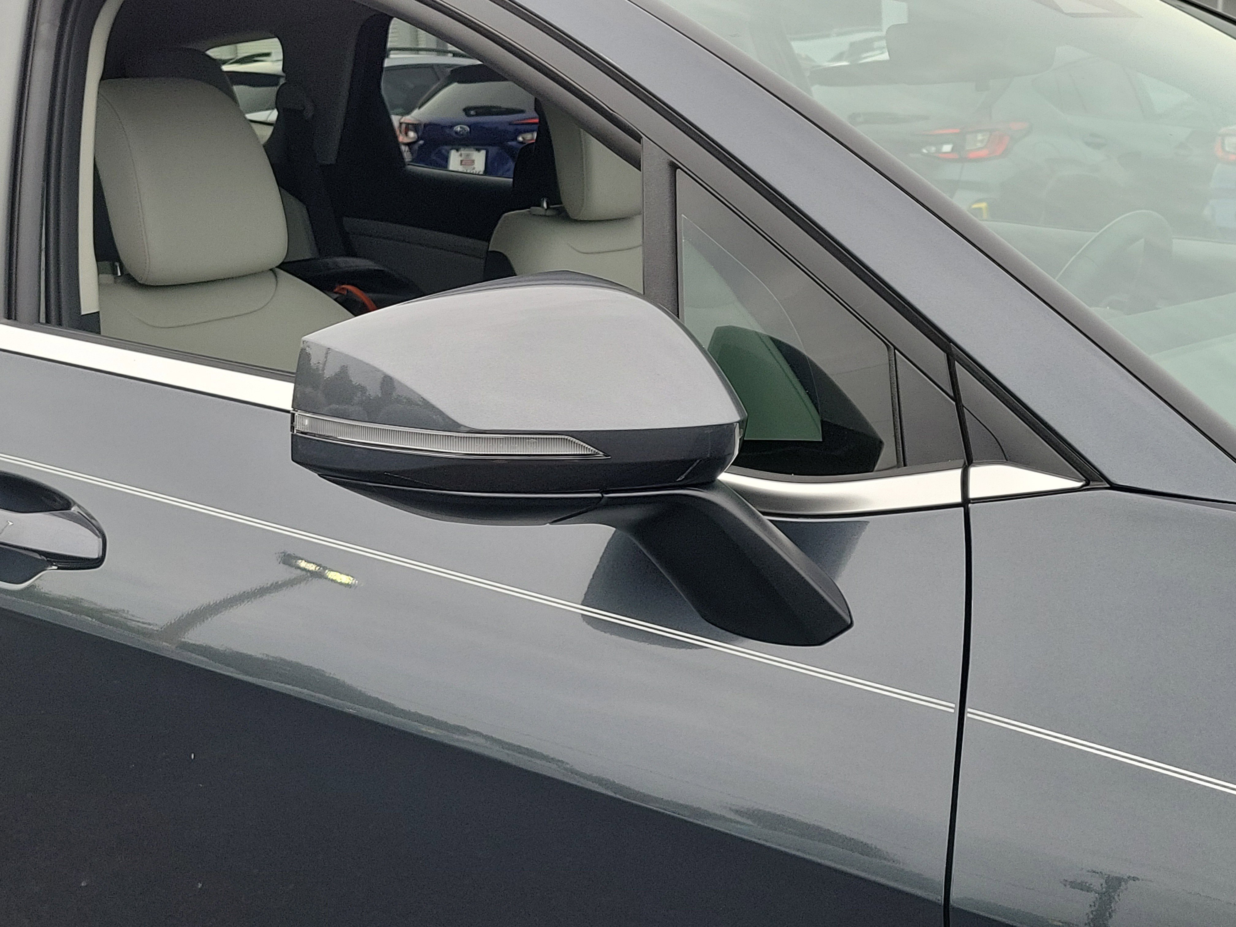 Used 2023 Kia Sportage EX image 9