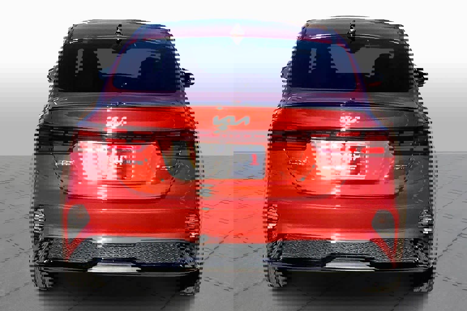 Used 2022 Kia Forte GT-Line w/ GT-Line Premium Package image 4