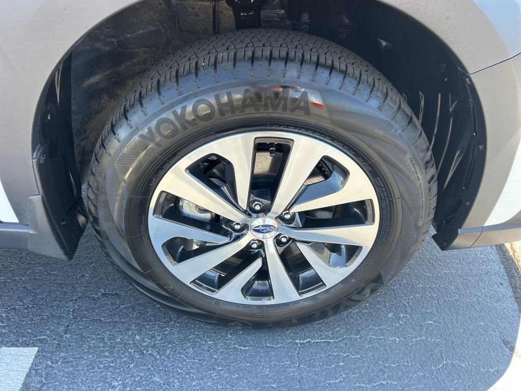 Used 2025 Subaru Outback Premium w/ Popular Package #1 image 23