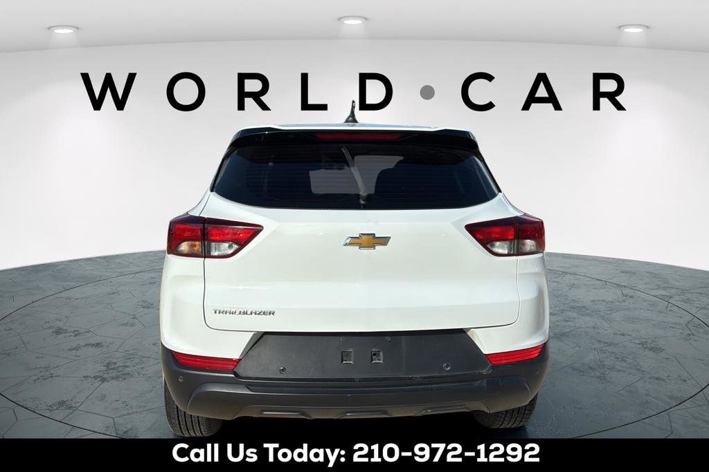 Used 2022 Chevrolet TrailBlazer LS FWD image 14