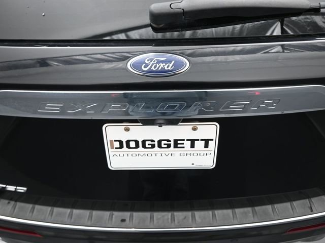 Used 2020 Ford Explorer Limited image 29