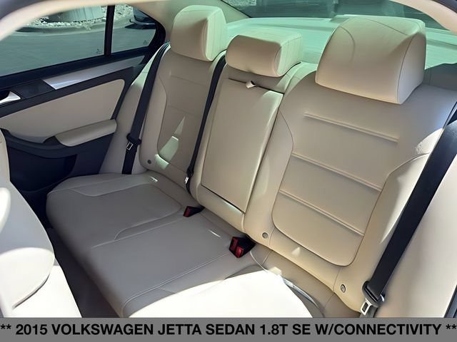 Used 2015 Volkswagen Jetta SE FWD image 16