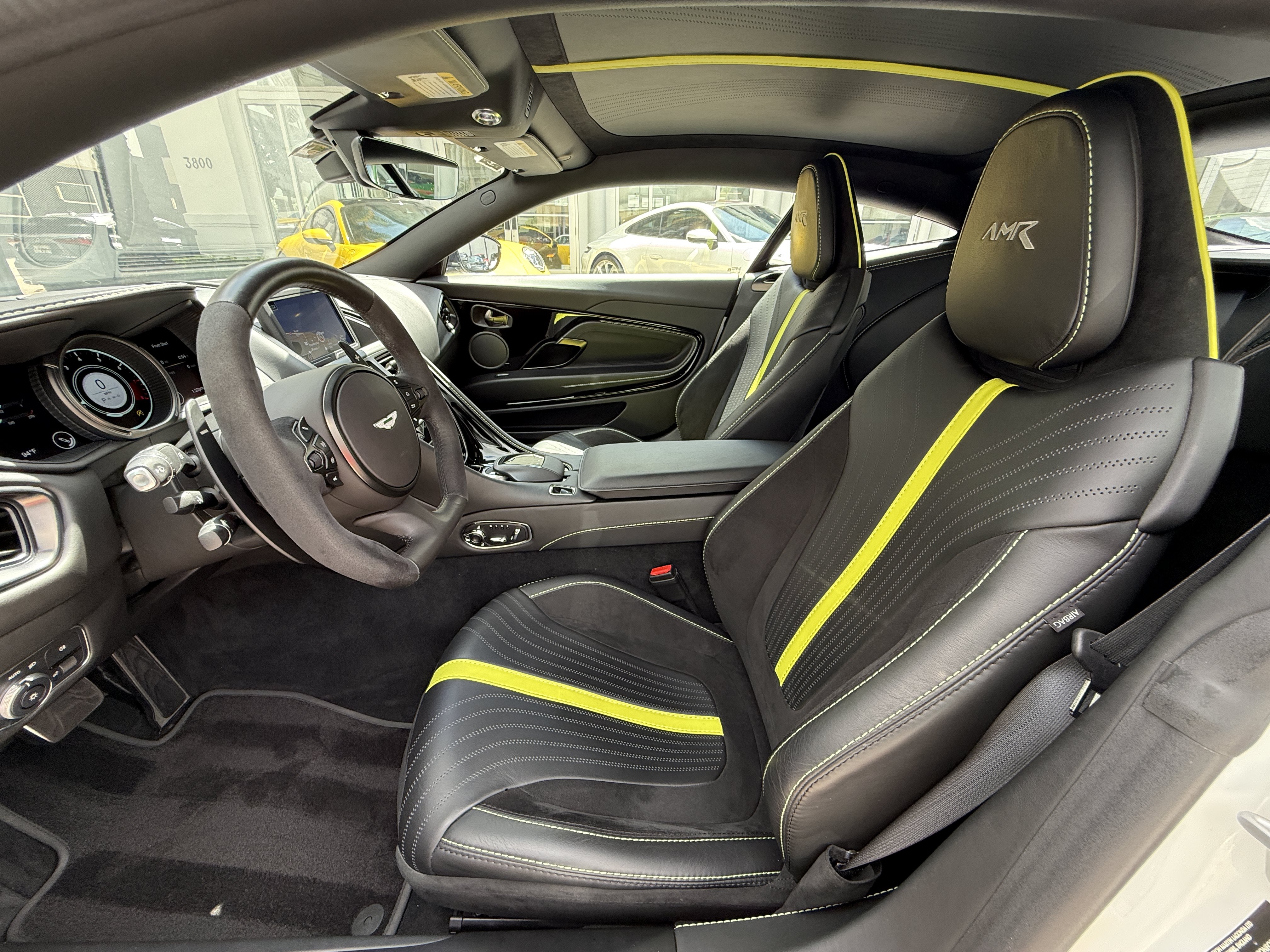 Used 2020 Aston Martin DB11 AMR RWD image 15