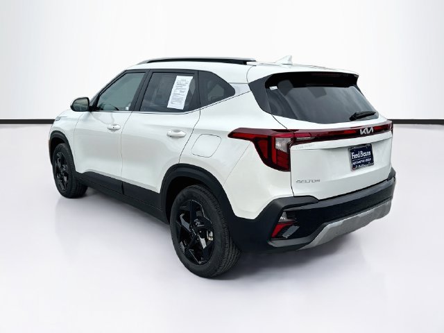 Used 2026 Kia Seltos EX w/ EX Sunroof Package AWD/4WD image 8