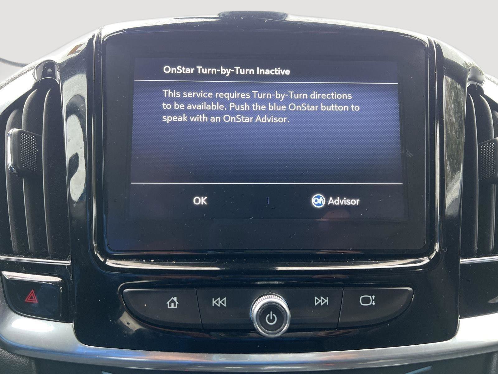 Used 2023 Chevrolet Traverse LT image 18