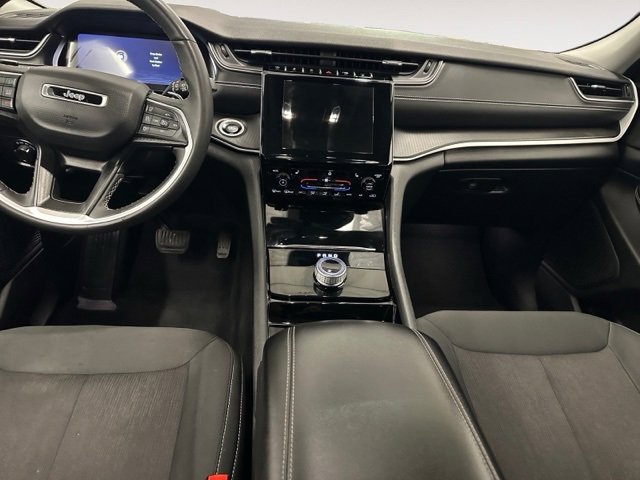 Used 2023 Jeep Grand Cherokee L Laredo w/ Luxury Tech Group I image 13