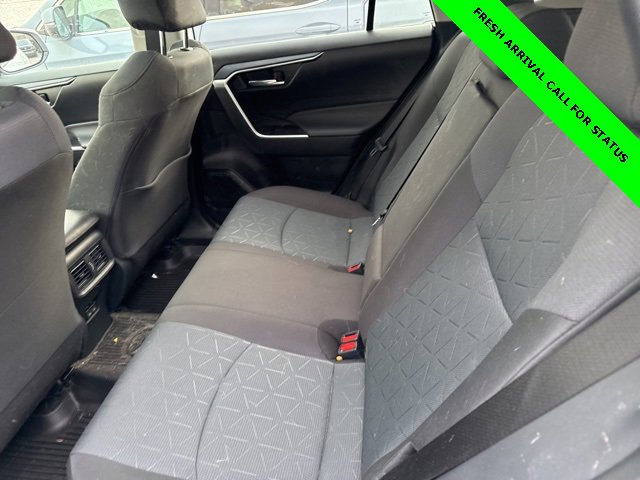Used 2025 Toyota RAV4 XLE w/ Convenience Package image 13