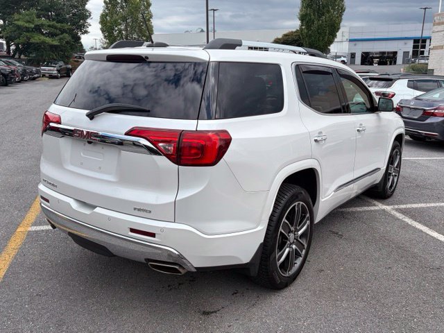 Used 2019 GMC Acadia Denali w/ Technology Package AWD/4WD image 8