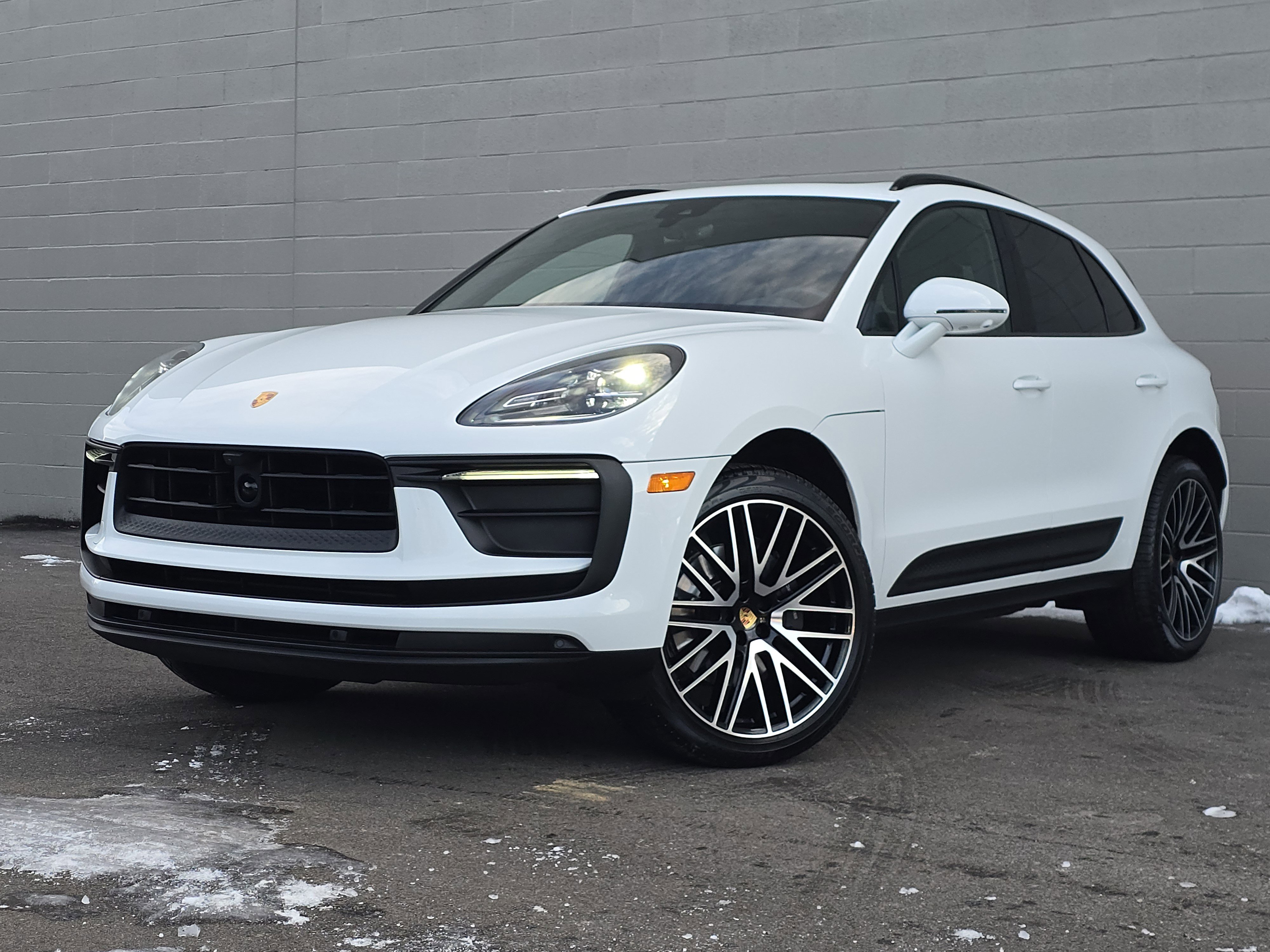 Certified 2025 Porsche Macan