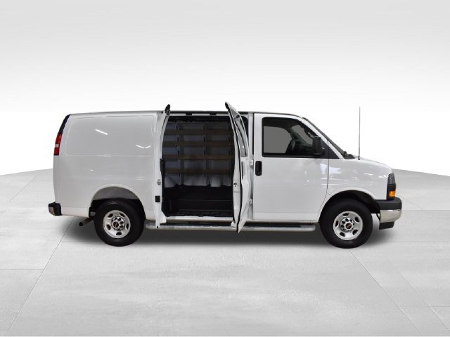 Used 2025 GMC Savana 2500 w/ Driver Convenience Package RWD image 13