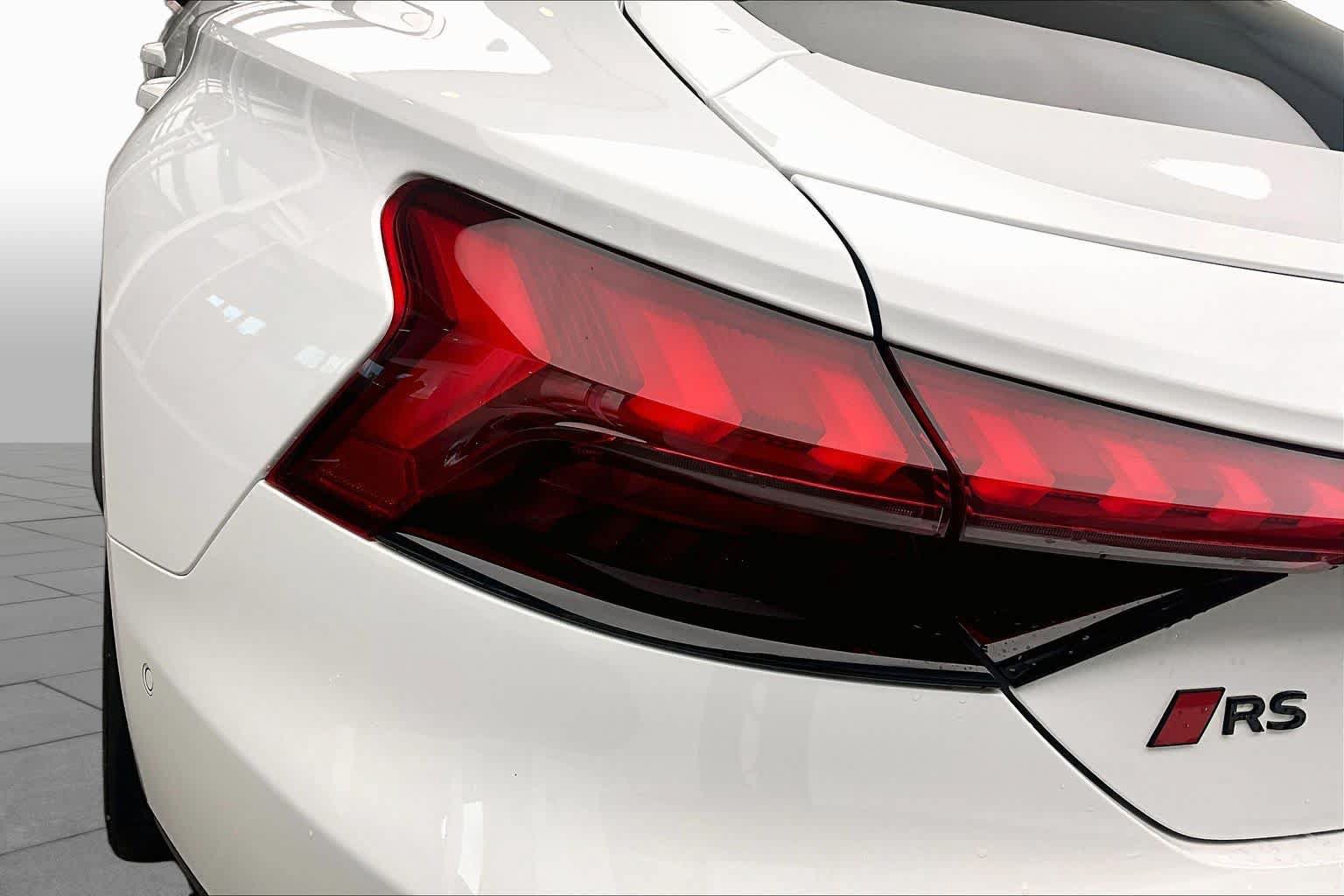 New 2026 Audi RS e-tron GT performance AWD/4WD image 14