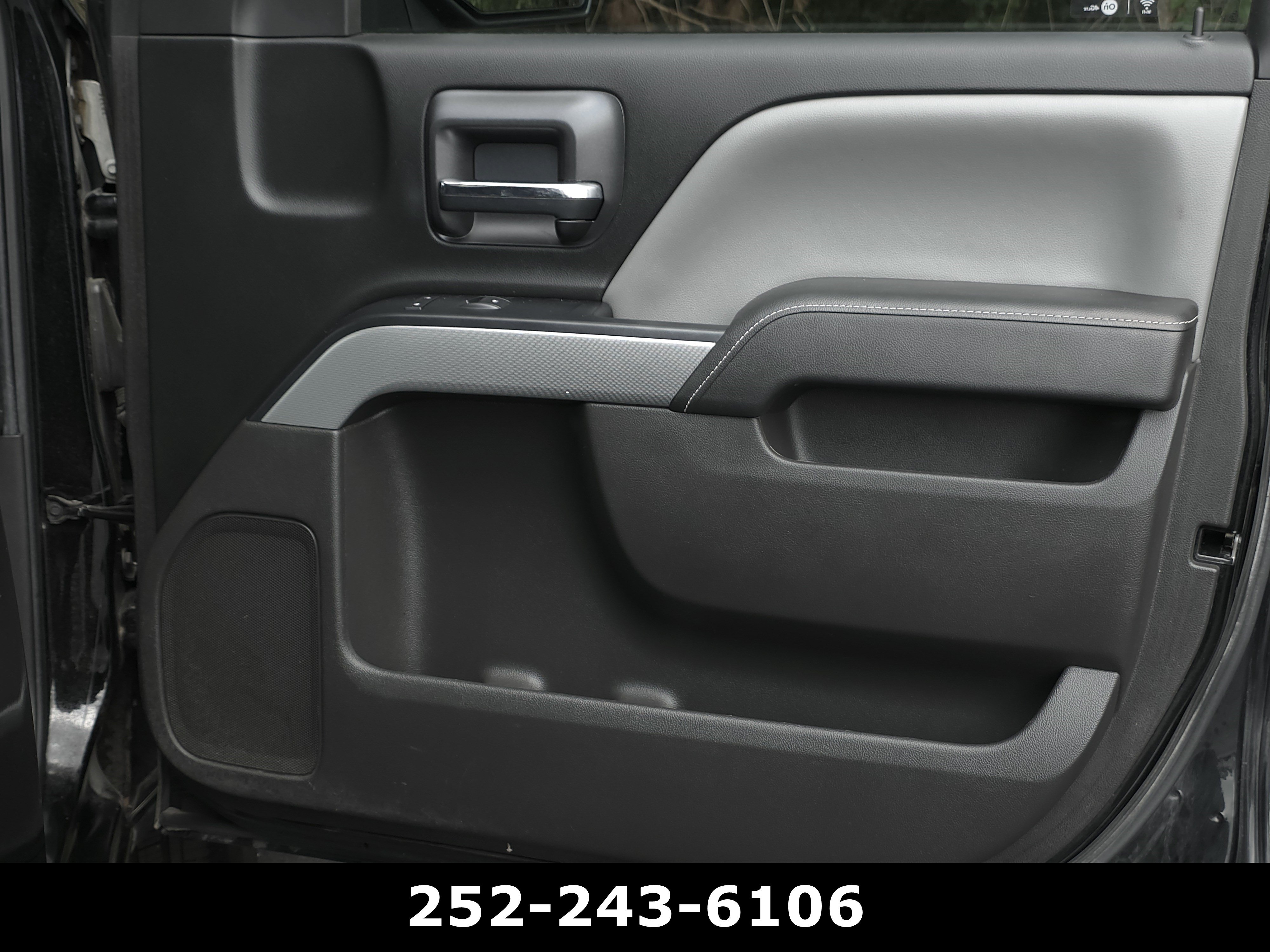 Used 2016 Chevrolet Silverado 1500 LT w/ All Star Edition AWD/4WD image 39