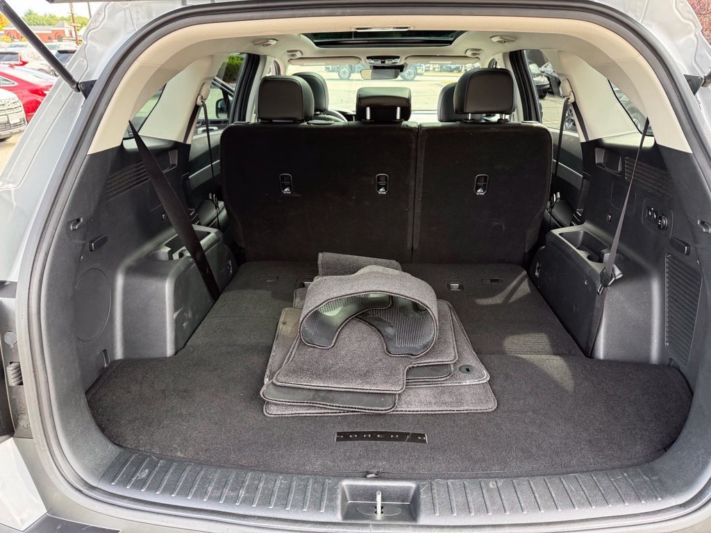 Used 2022 Kia Sorento S w/ Panoramic Sunroof Package AWD/4WD image 33