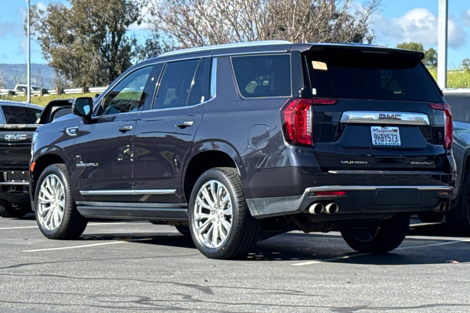 Used 2023 GMC Yukon Denali image 7