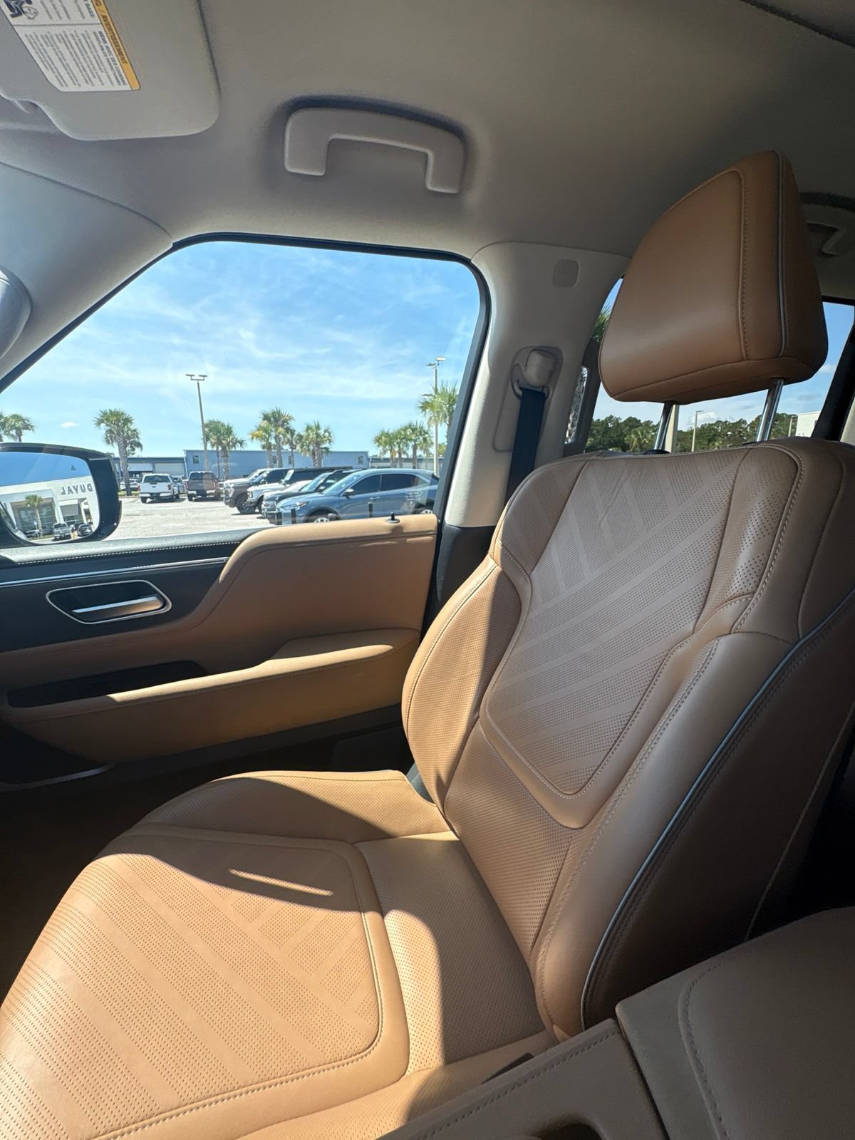 Used 2026 INFINITI QX80 Luxe w/ Cargo Package RWD image 30