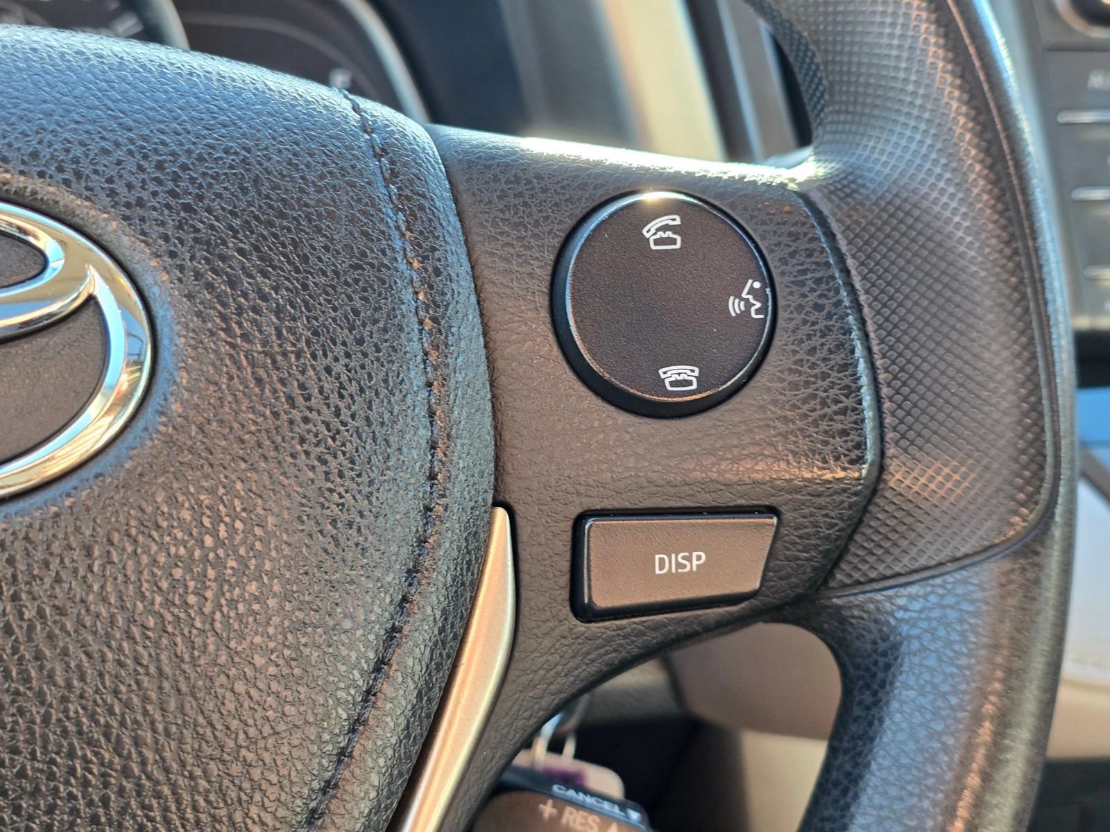 Used 2013 Toyota RAV4 XLE AWD/4WD image 26