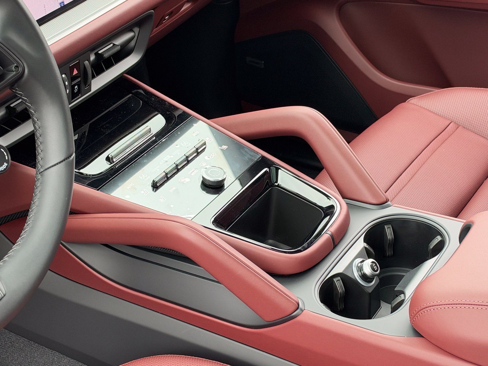 New 2026 Porsche Cayenne AWD/4WD image 30