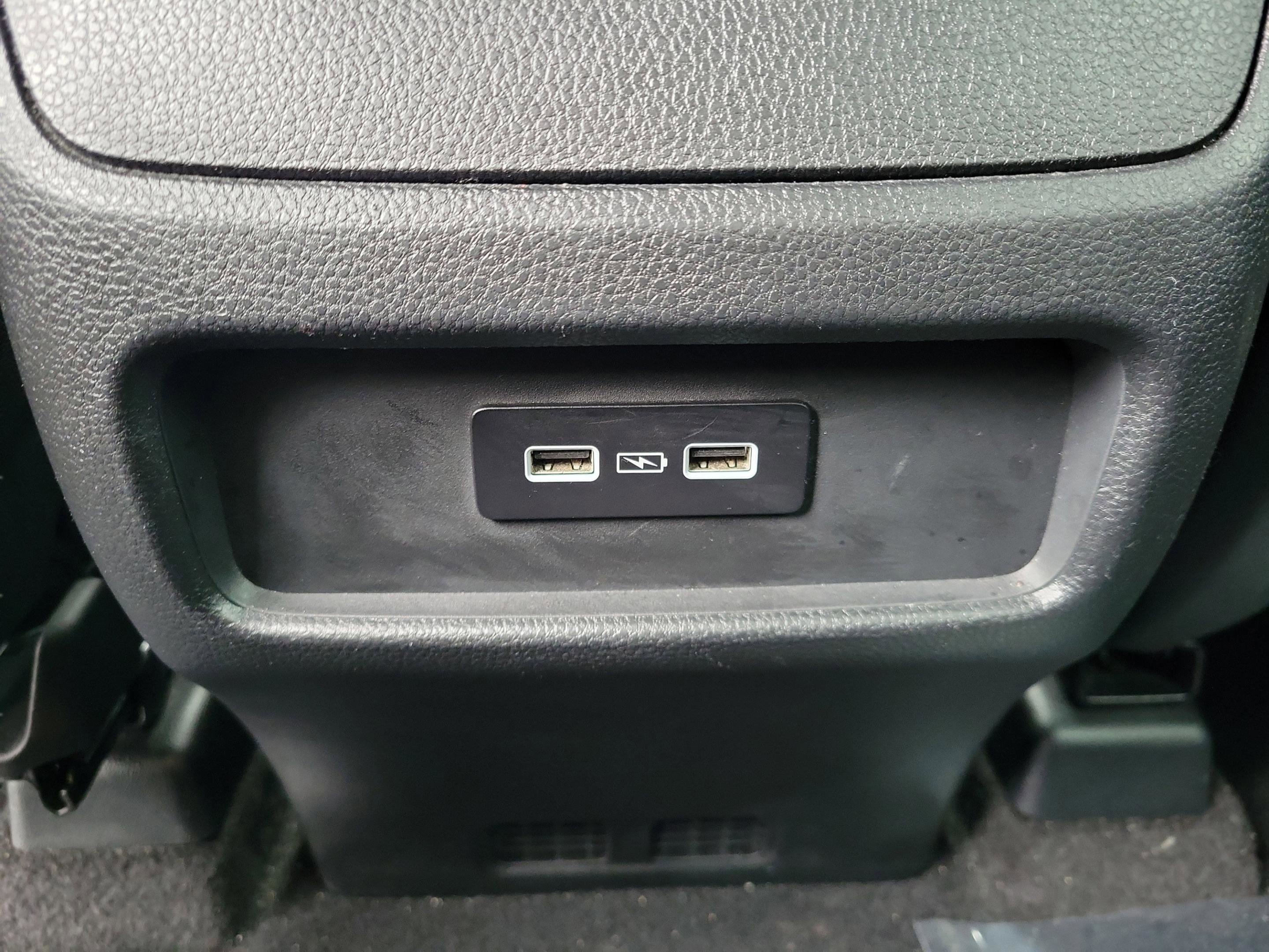 Used 2023 Honda Pilot Sport image 8