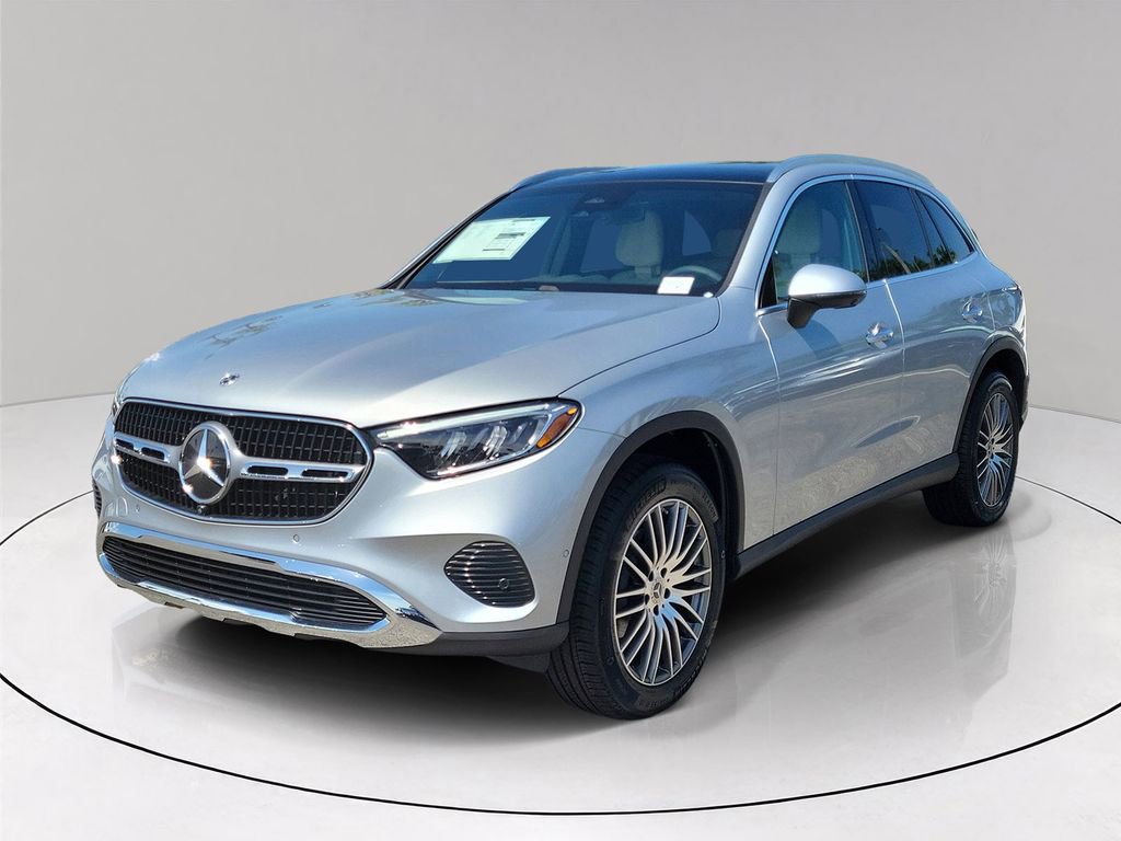 New 2026 Mercedes-Benz GLC 300 4MATIC image 3