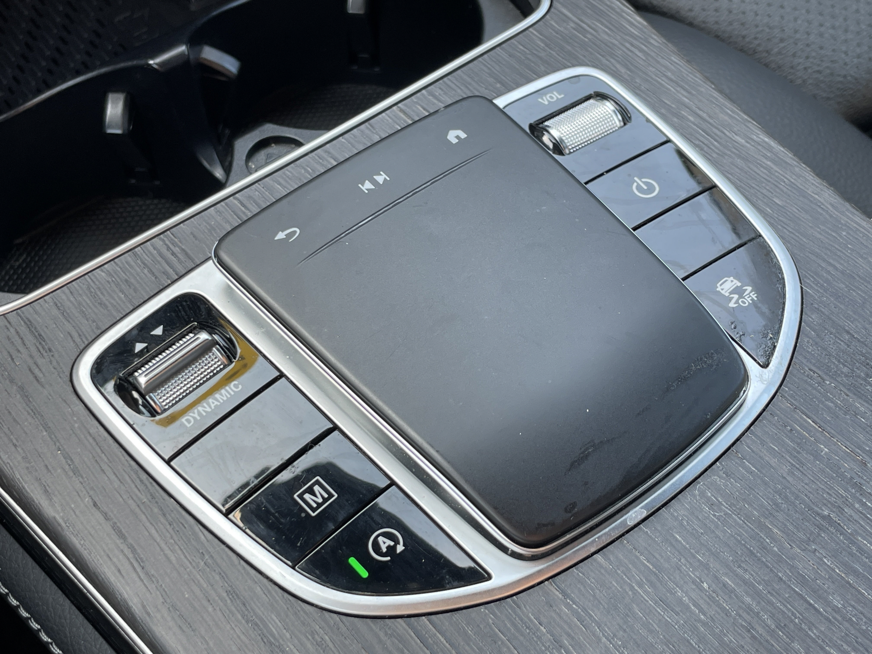 Used 2020 Mercedes-Benz GLC 300 4MATIC image 24