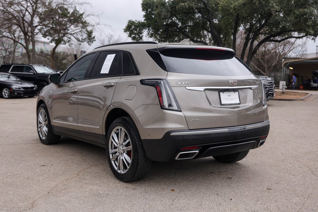 Used 2022 Cadillac XT5 Sportv w/ Technology Package image 3
