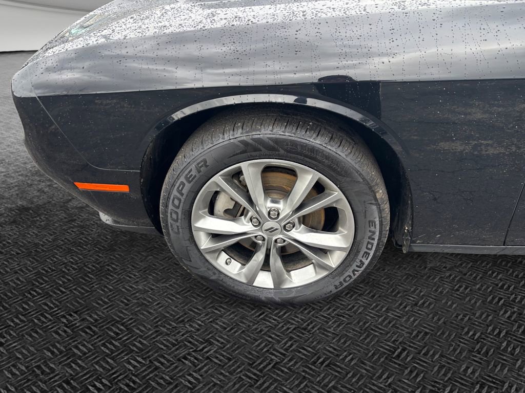 Used 2023 Dodge Challenger SXT w/ Cold Weather Group image 11