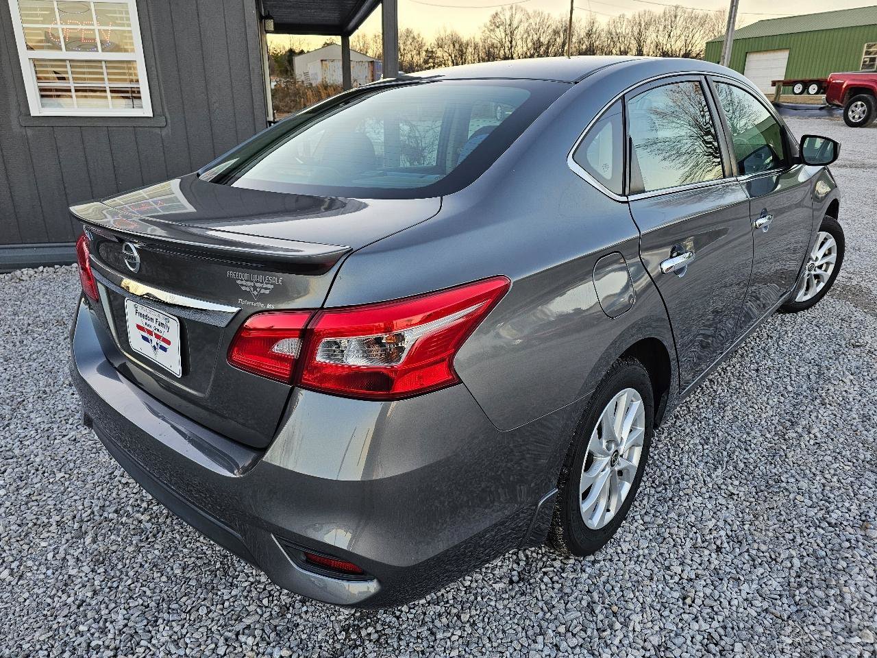 Used 2019 Nissan Sentra S w/ Appearance Package image 8