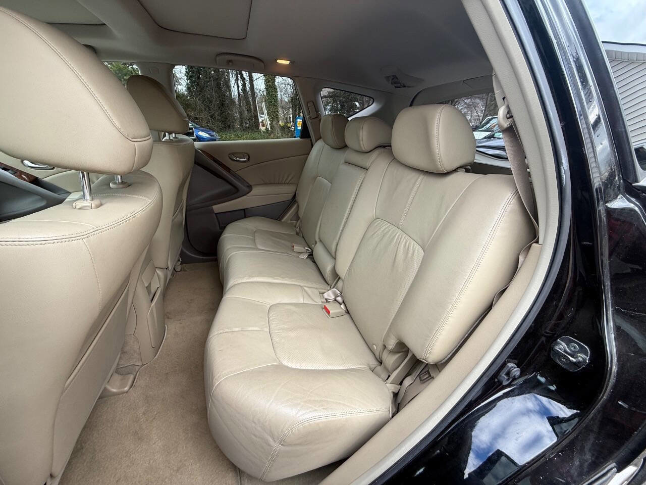 Used 2010 Nissan Murano LE w/ Navigation Pkg image 17