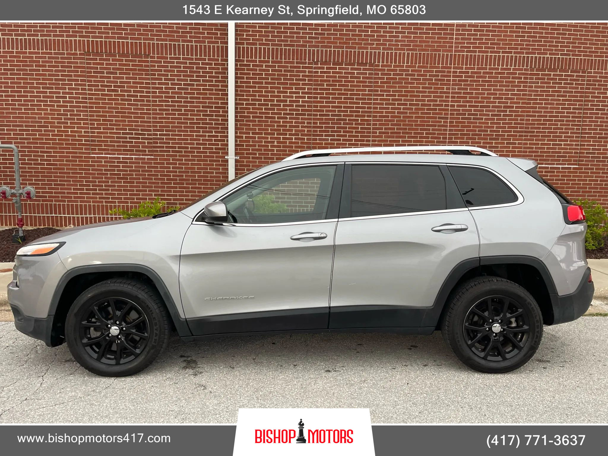 Used 2014 Jeep Cherokee Latitude image 2