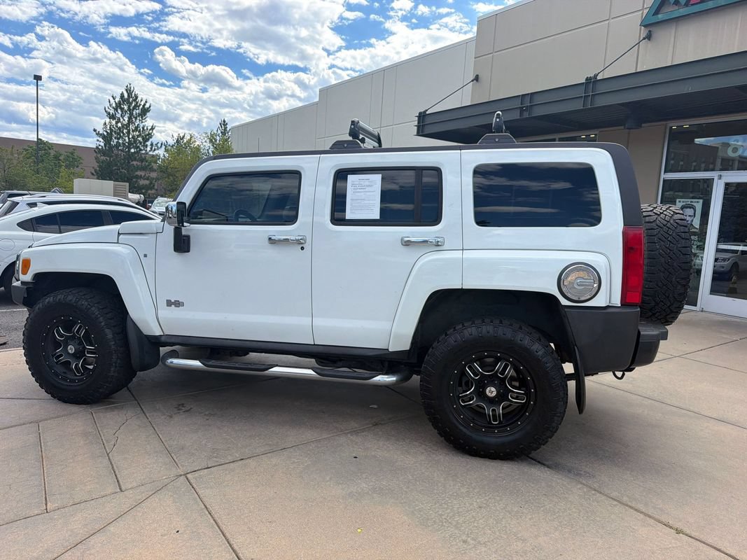 Used 2006 HUMMER H3 w/ Chrome Appearance Package AWD/4WD image 9