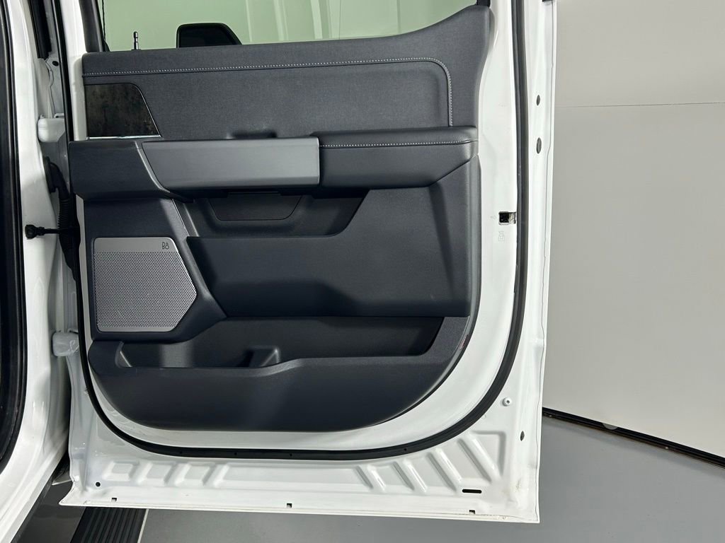 Used 2024 Ford F350 Lariat w/ Lariat Ultimate Package image 13