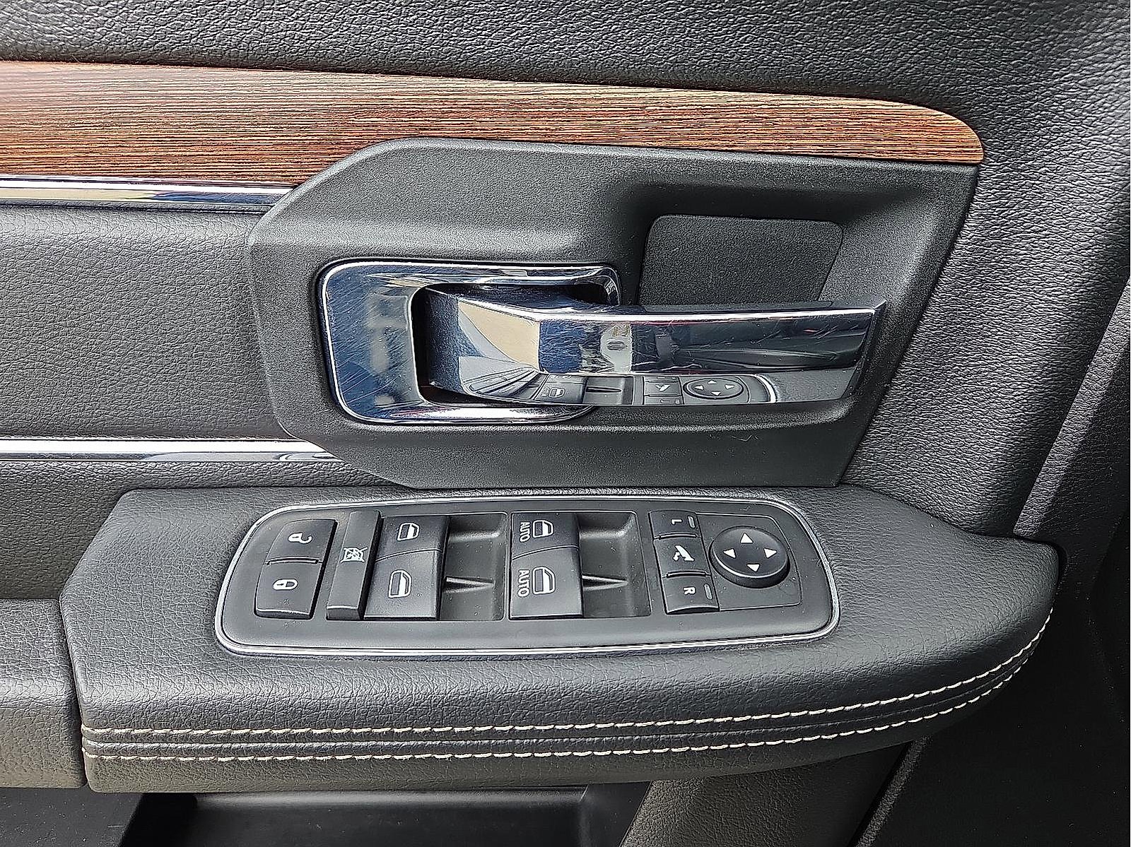 Used 2018 RAM 2500 Laramie image 14