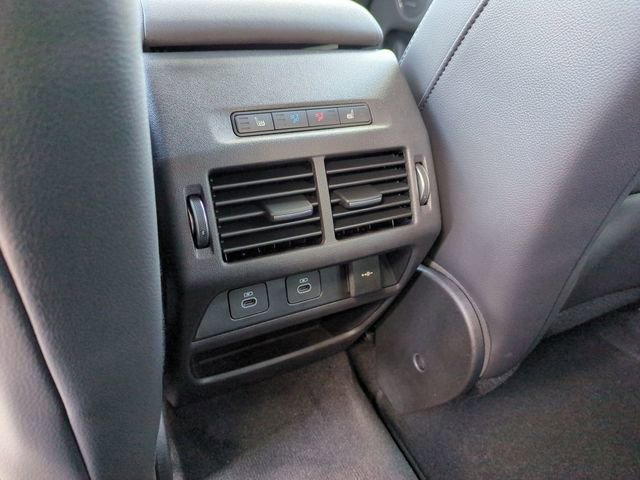 New 2026 Land Rover Discovery Sport Landmark image 13