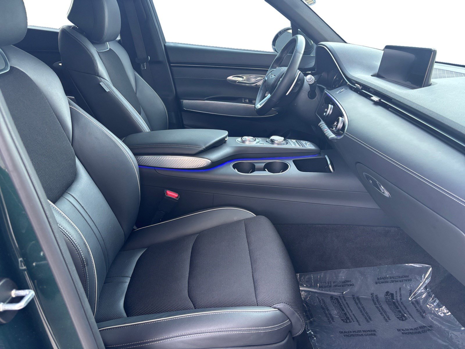 Used 2024 Genesis GV70 3.5T Sport image 15